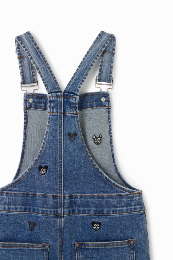 Desigual mergina „Disney“ „Mickey Mouse“ džinsiniai „Dungaree“ šortai apranga S606BV1834