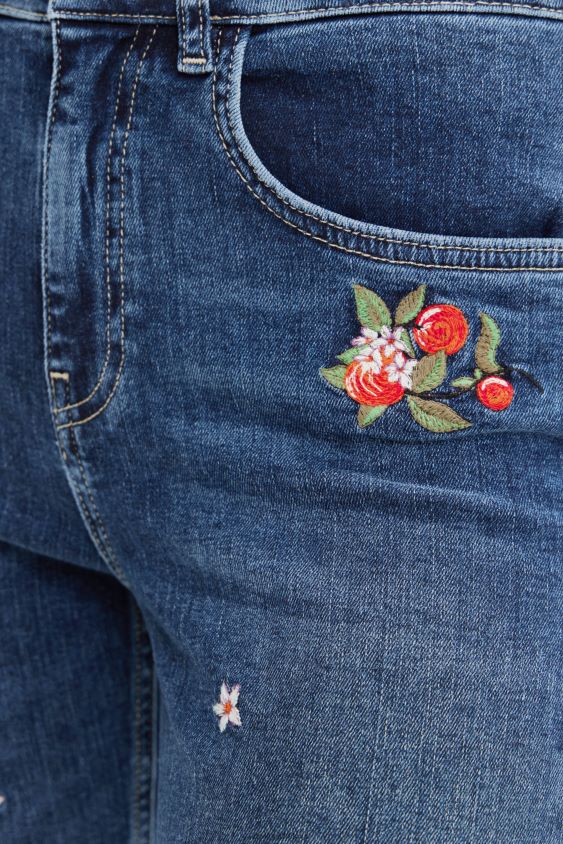 Desigual moterys gėlėti siauri push-up džinsai apranga S606BV445