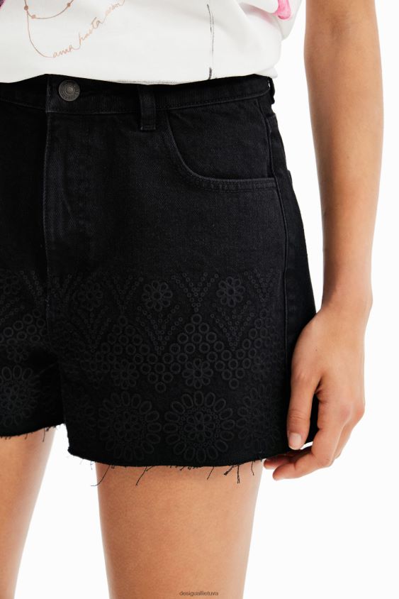 Desigual moterys siuvinėti džinsiniai šortai apranga S606BV323