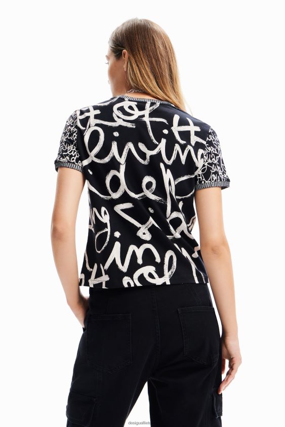 Desigual moterys kontrastingos žinutės marškinėliai apranga S606BV328