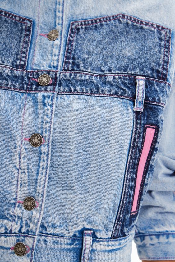 Desigual moterys Didelis rožinės spalvos panther džinsinis švarkas apranga S606BV902