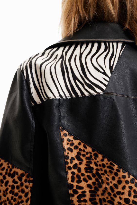 Desigual moterys dviratininko striukė su gyvūnų raštais apranga S606BV246