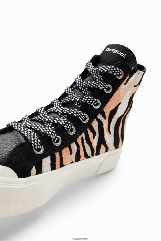 Desigual moterys sportbačiai su gyvūnų raštais avalynė S606BV1493