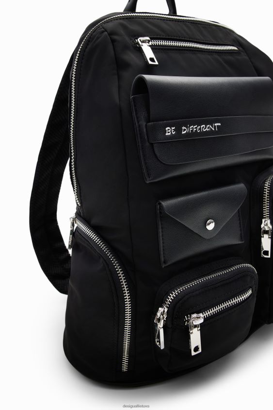Desigual moterys kuprinė su didelėmis nailoninėmis kišenėmis priedas S606BV1228