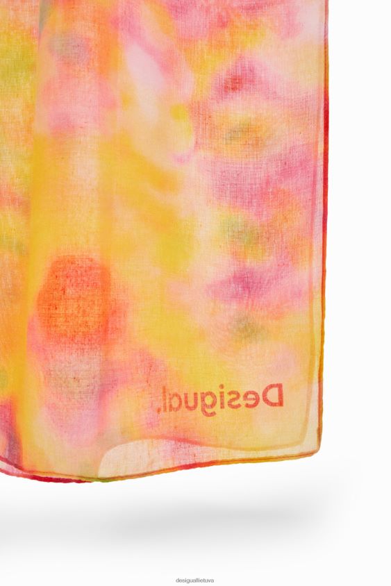 Desigual moterys stačiakampis foulard su nefokusuotu spaudiniu priedas S606BV574